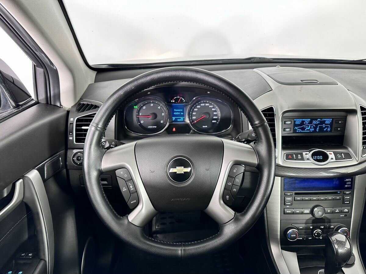 Купить Chevrolet Captiva с пробегом. Фото: #9
