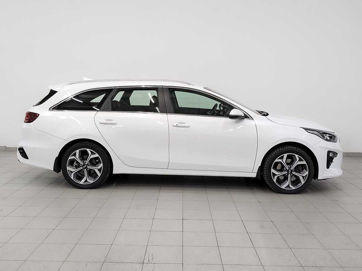 Купить Kia Ceed с пробегом. Фото: #3