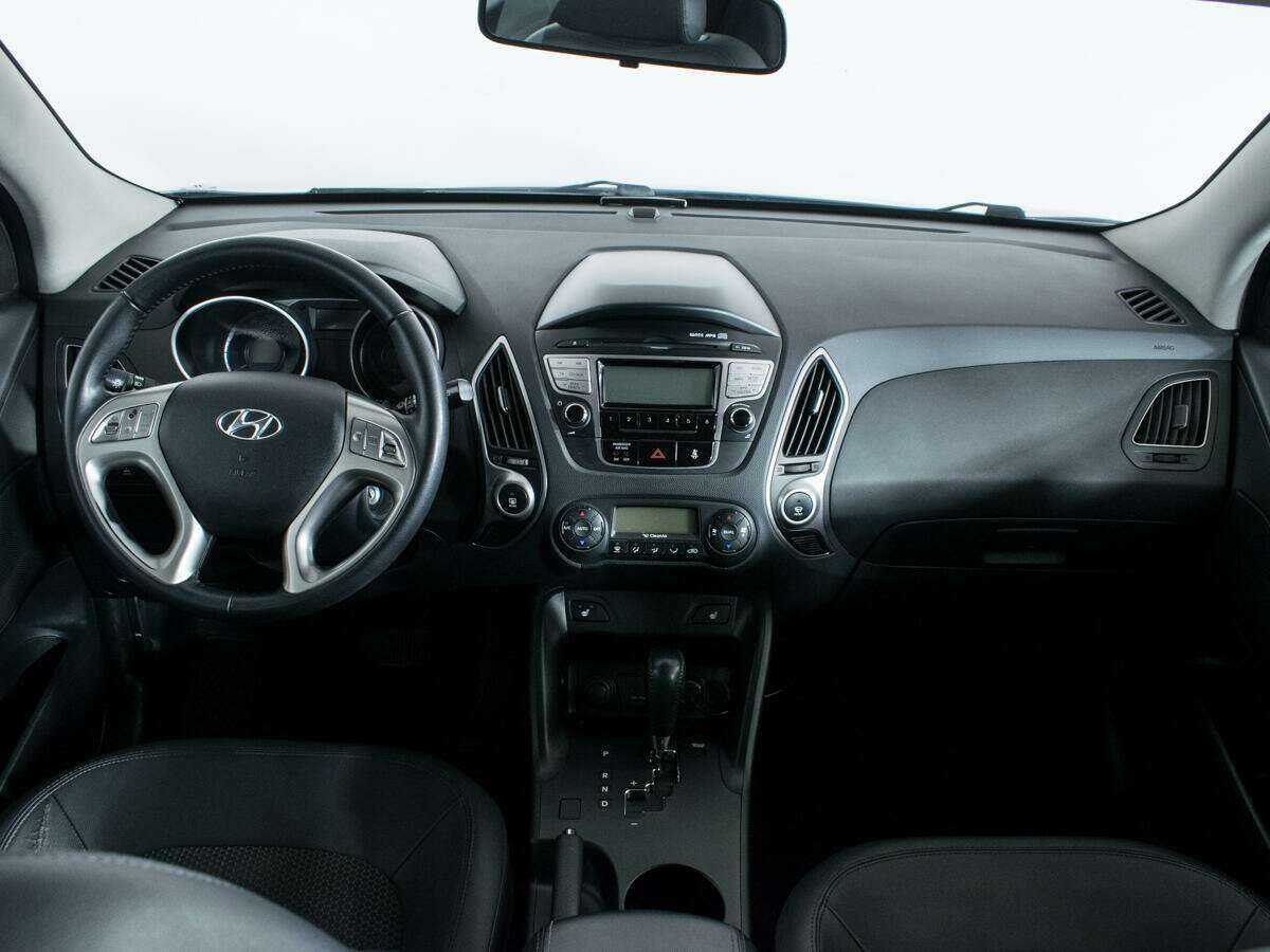 Купить Hyundai ix35 с пробегом. Фото: #11