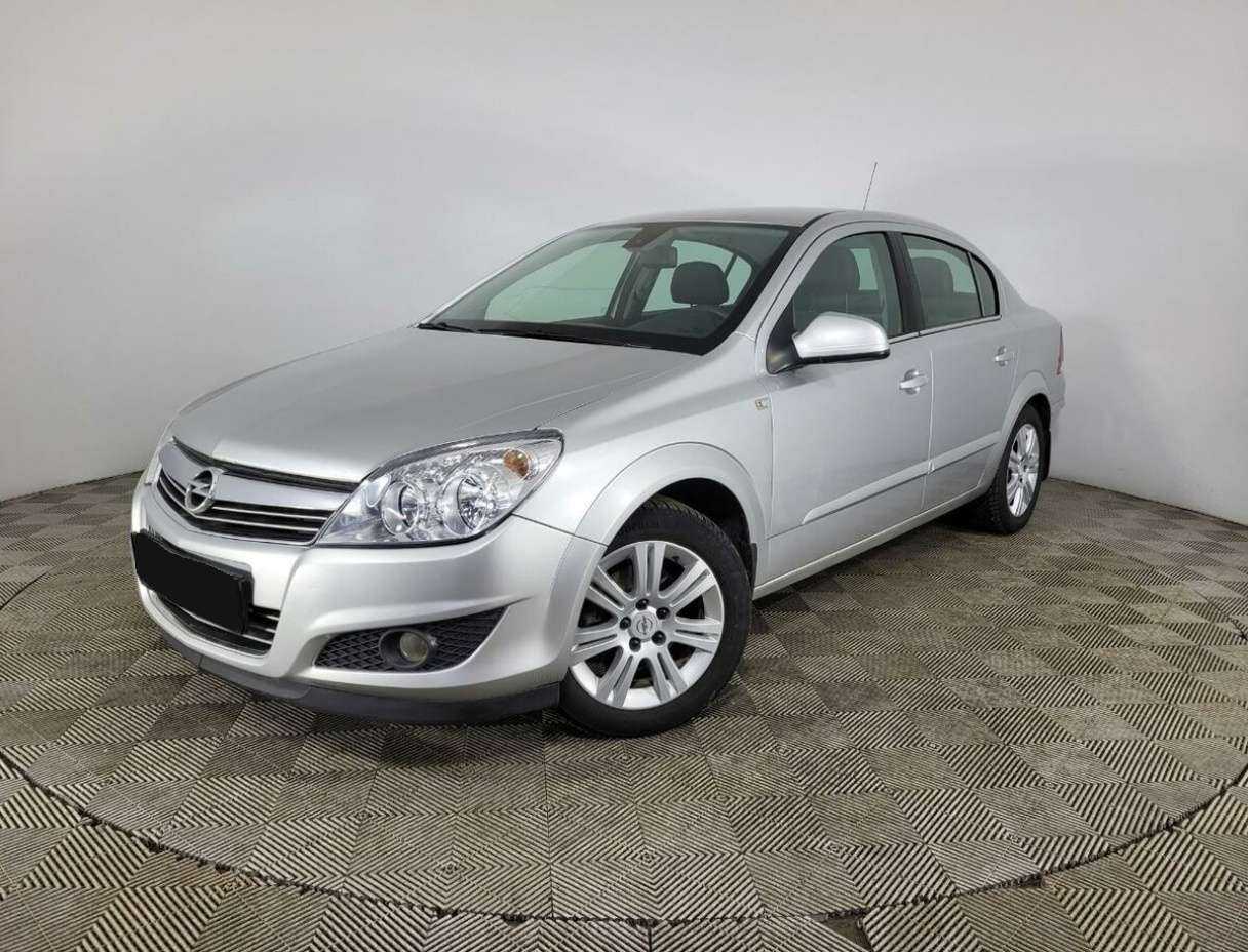 Купить Opel Astra с пробегом. Посмотреть фото