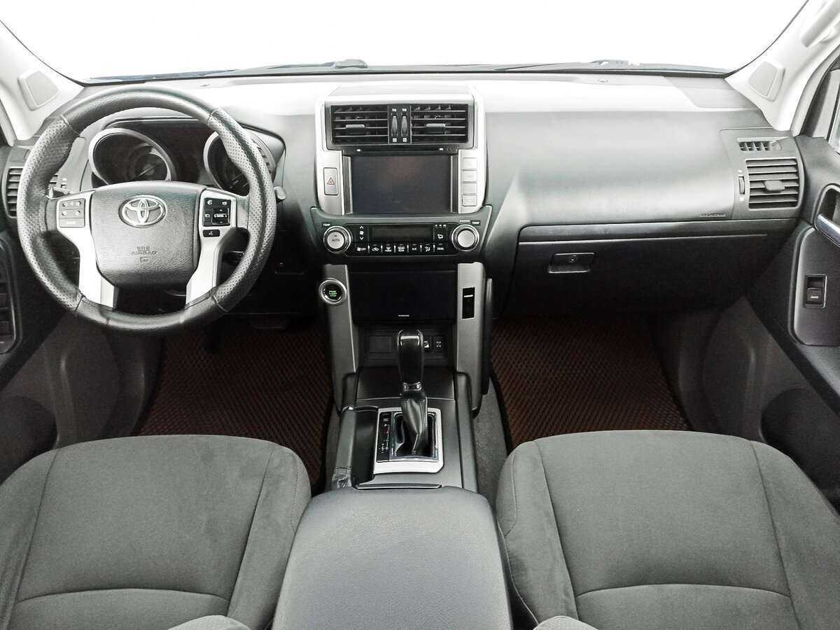 Купить Toyota Land Cruiser Prado с пробегом. Фото: #9