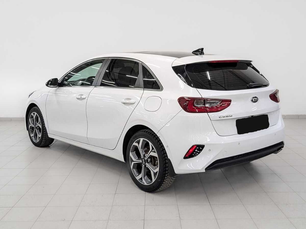Купить Kia Ceed с пробегом. Фото: #6