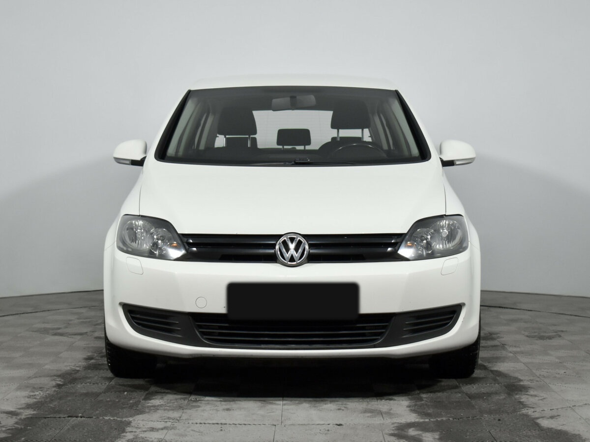 Купить Volkswagen Golf Plus с пробегом. Фото: #1