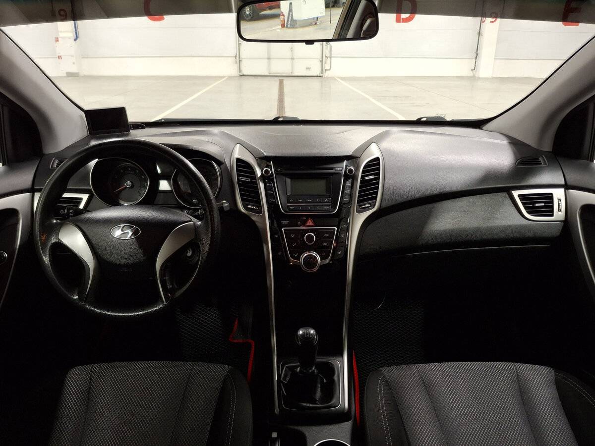 Купить Hyundai i30 с пробегом. Фото: #13