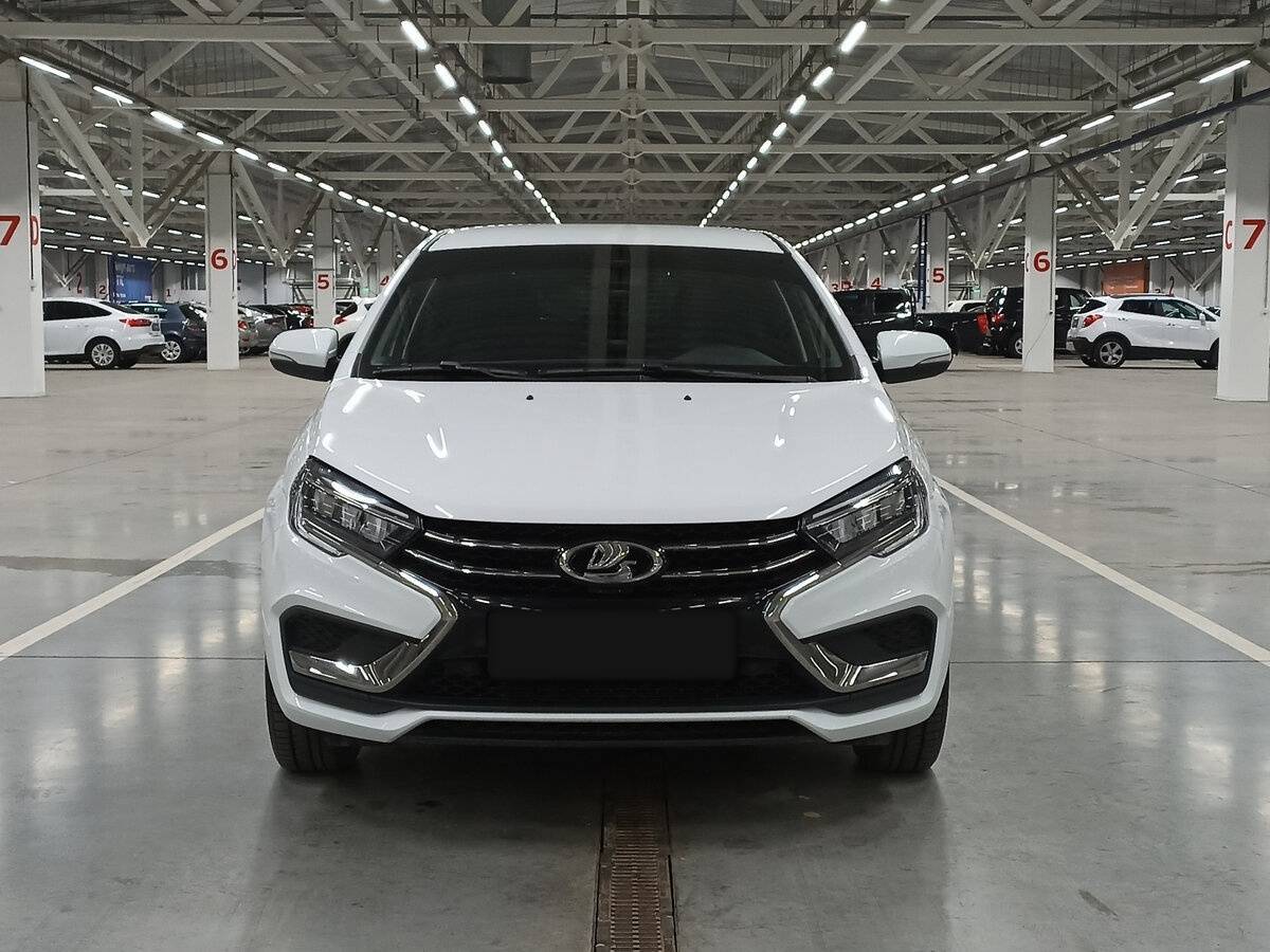 Купить Lada (ВАЗ) Vesta с пробегом. Фото: #1
