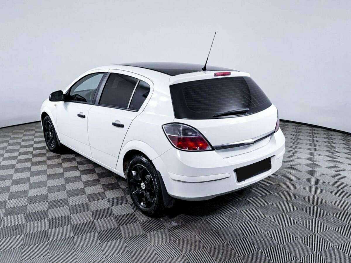 Купить Opel Astra с пробегом. Фото: #6