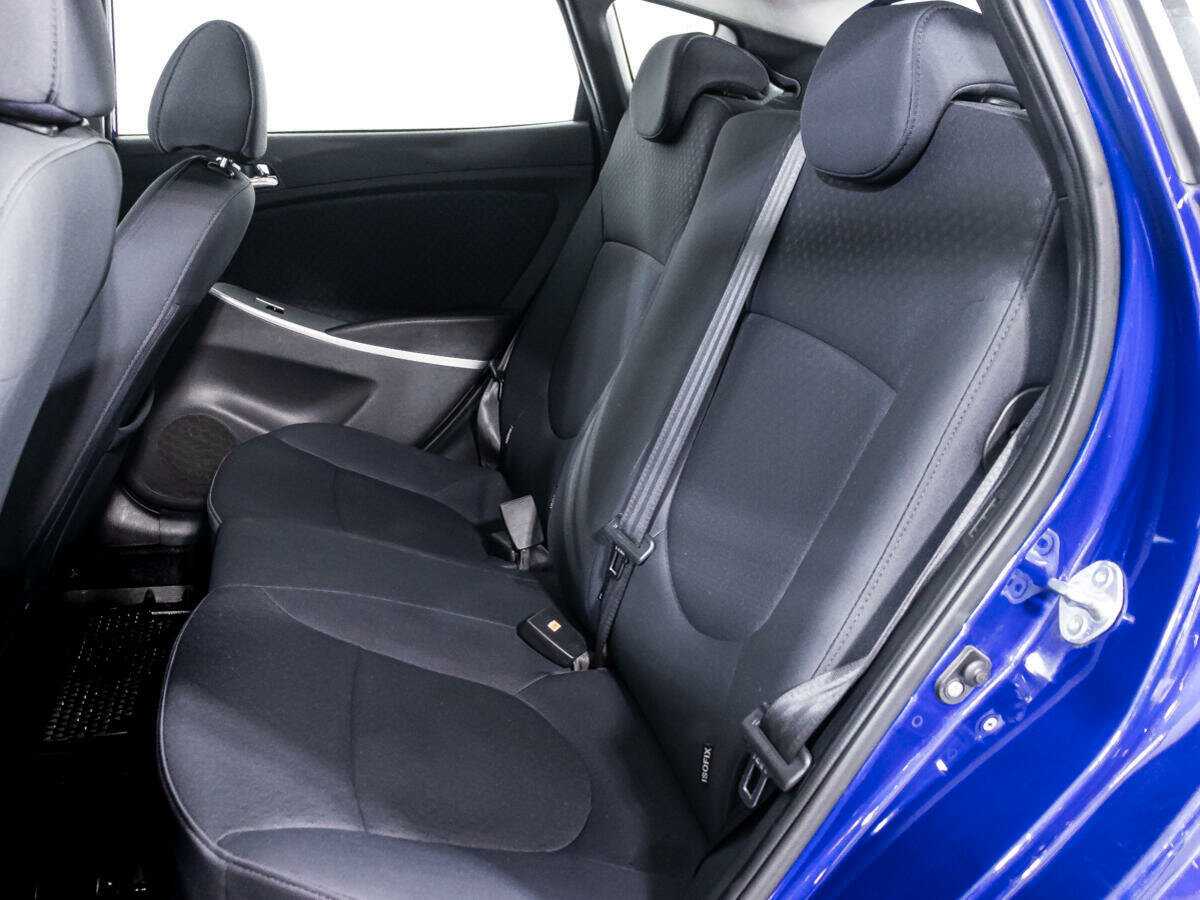 Купить Hyundai Solaris с пробегом. Фото: #9