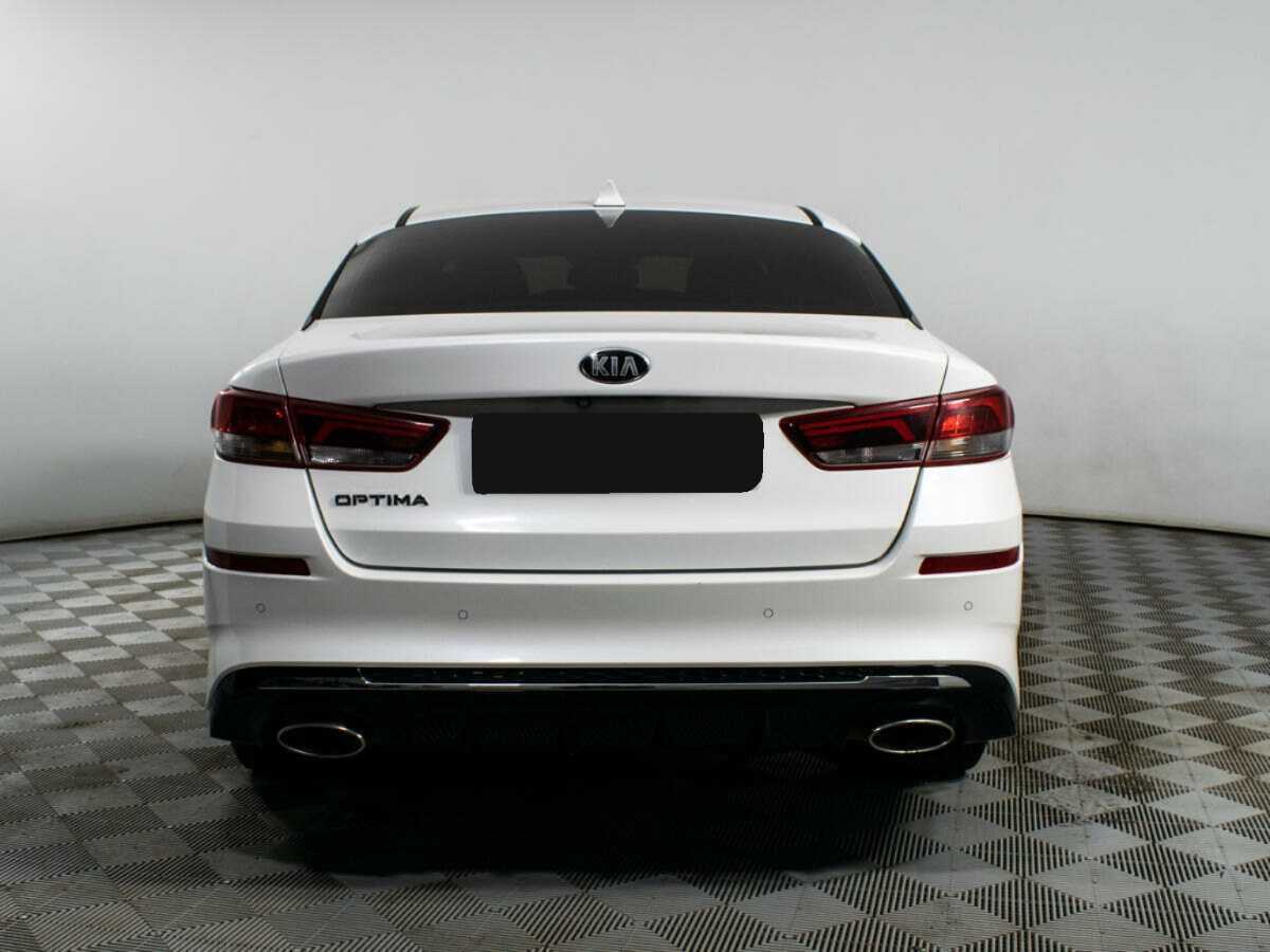 Купить Kia Optima с пробегом. Фото: #4