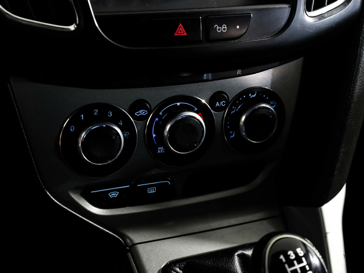 Купить Ford Focus с пробегом. Фото: #11