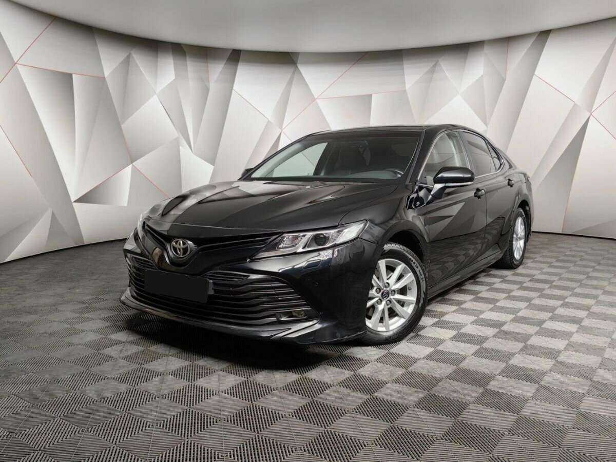 Купить Toyota Camry с пробегом. Посмотреть фото