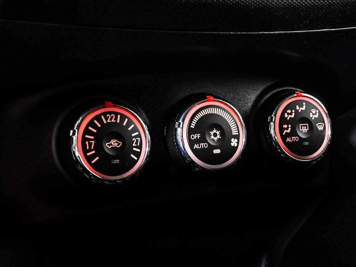 Купить Mitsubishi Outlander с пробегом. Фото: #11