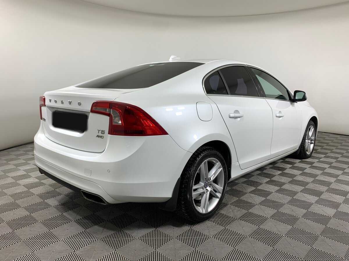 Купить Volvo S60 с пробегом. Фото: #4