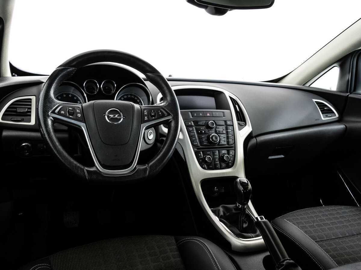 Купить Opel Astra с пробегом. Фото: #8