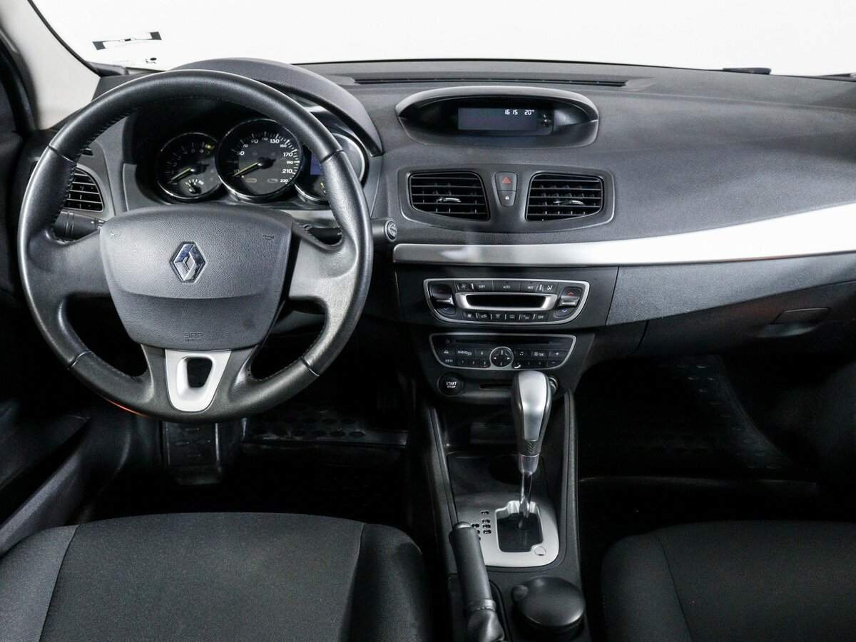 Купить Renault Fluence с пробегом. Фото: #9