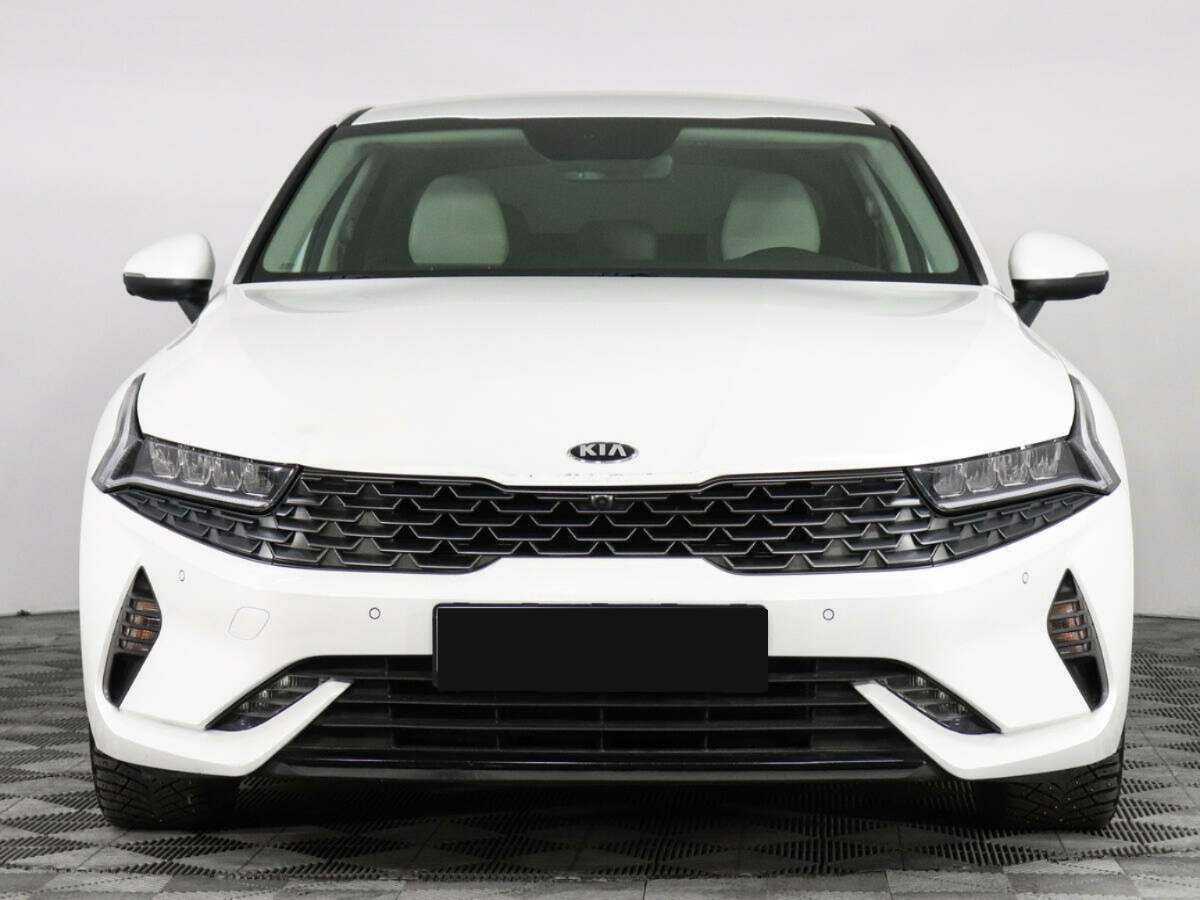 Купить Kia K5 с пробегом. Фото: #1