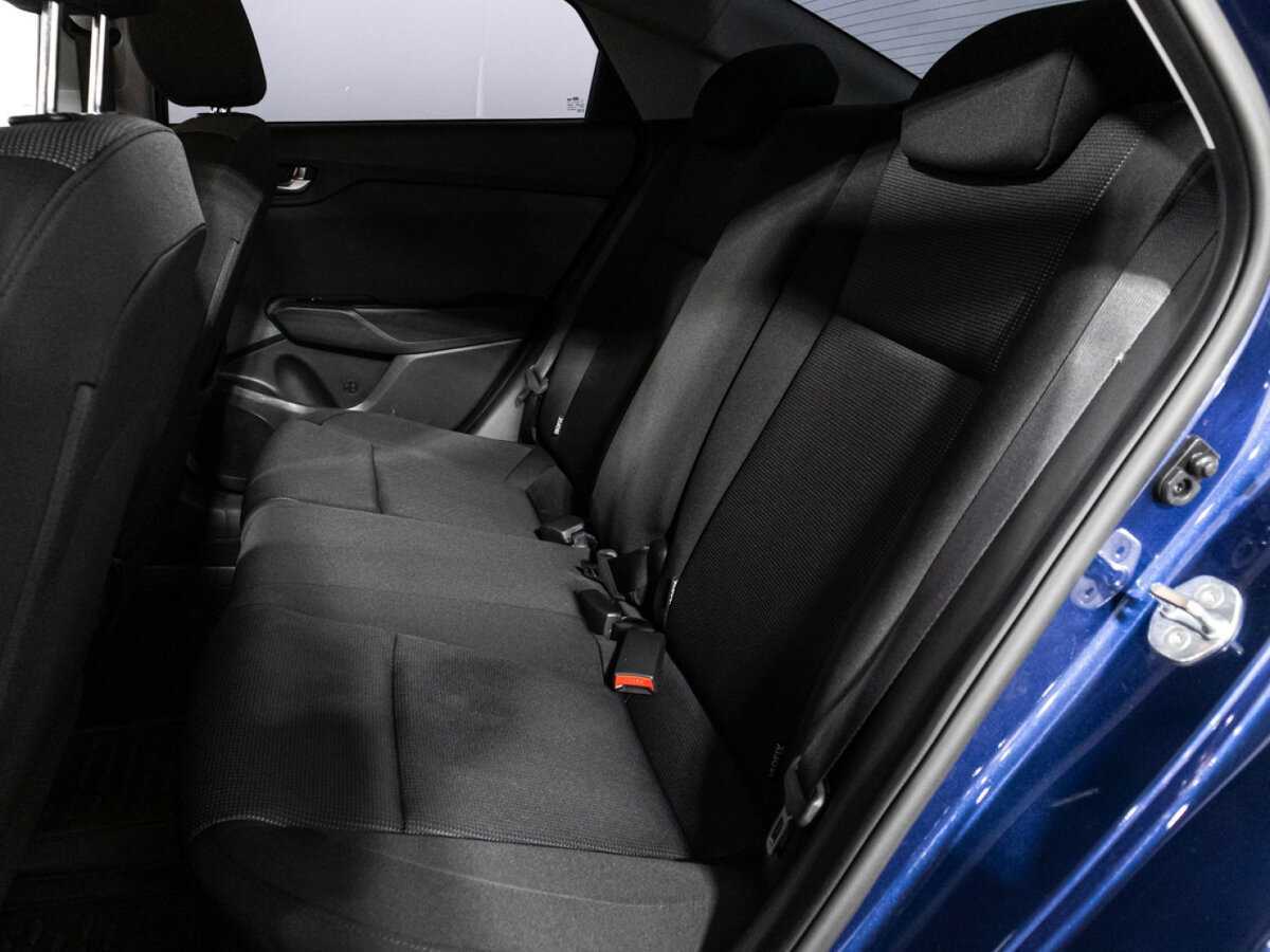 Купить Hyundai Solaris с пробегом. Фото: #9