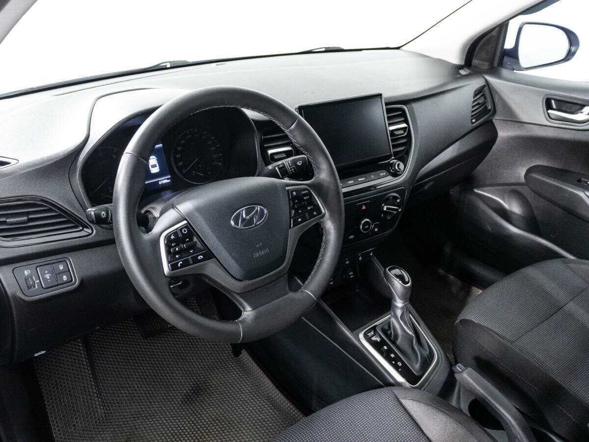 Купить Hyundai Solaris с пробегом. Фото: #10