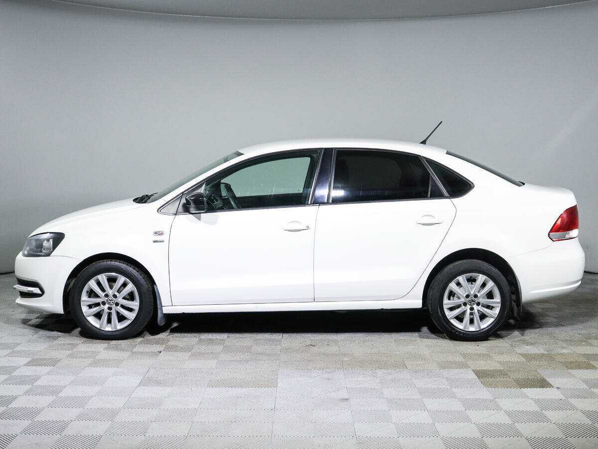 Купить Volkswagen Polo с пробегом. Фото: #7