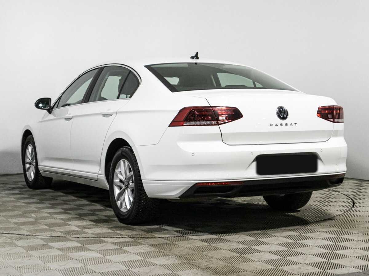 Купить Volkswagen Passat с пробегом. Фото: #6
