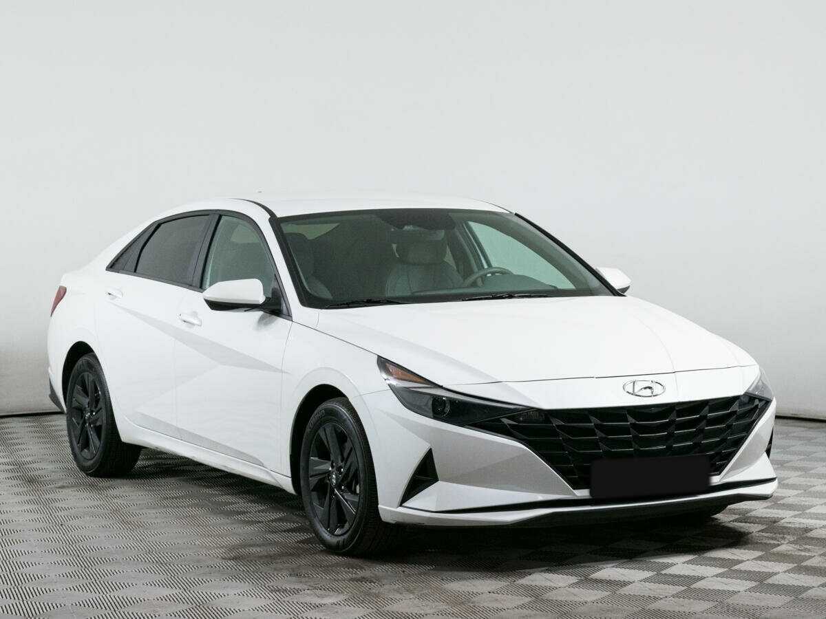 Купить Hyundai Elantra с пробегом. Фото: #1