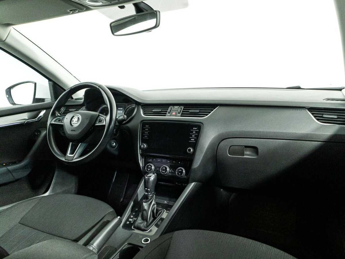 Купить Skoda Octavia с пробегом. Фото: #8