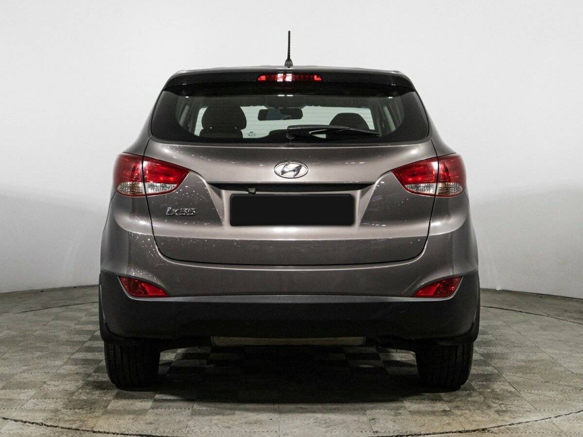 Купить Hyundai ix35 с пробегом. Фото: #5