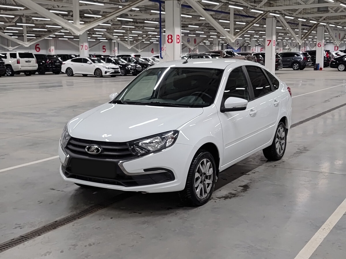 Купить Lada (ВАЗ) Granta с пробегом. Посмотреть фото