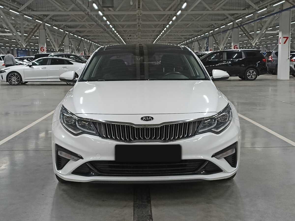 Купить Kia K5 с пробегом. Фото: #1