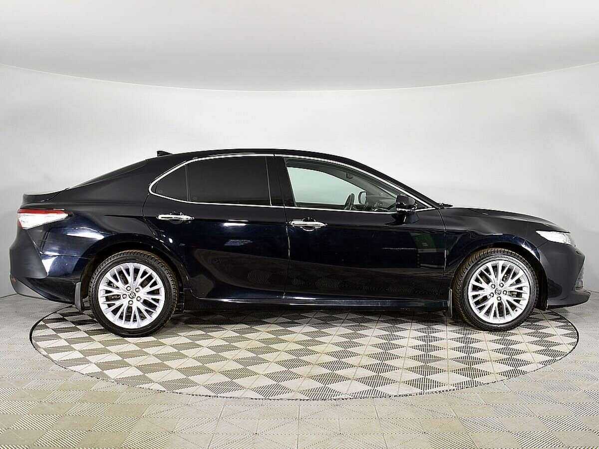 Купить Toyota Camry с пробегом. Фото: #4