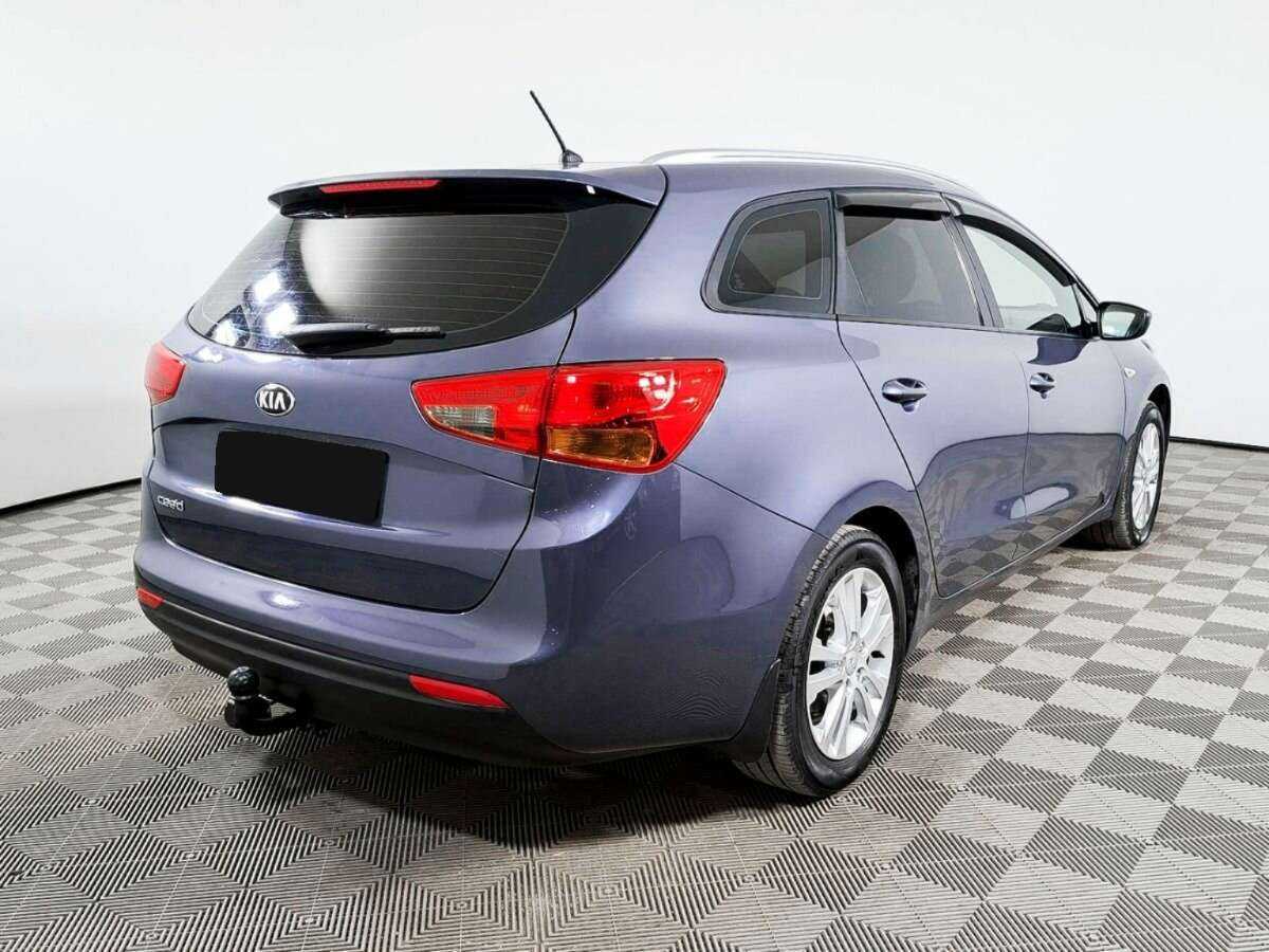 Купить Kia Ceed с пробегом. Фото: #4