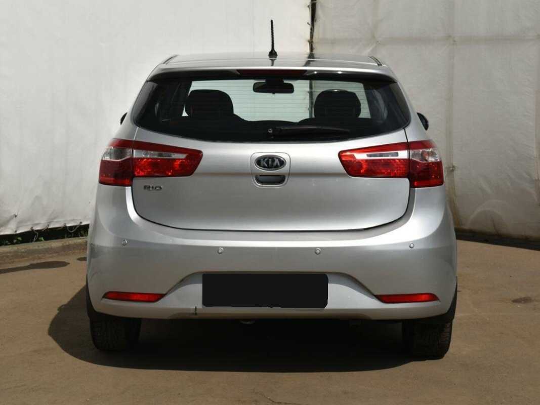 Купить Kia Rio с пробегом. Фото: #3