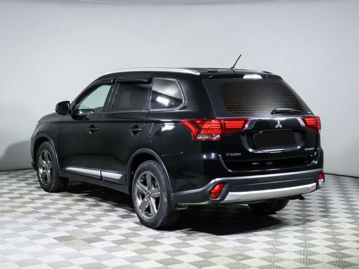 Купить Mitsubishi Outlander с пробегом. Фото: #6