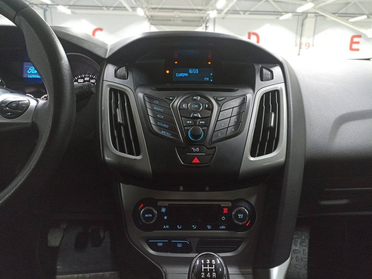 Купить Ford Focus с пробегом. Фото: #13