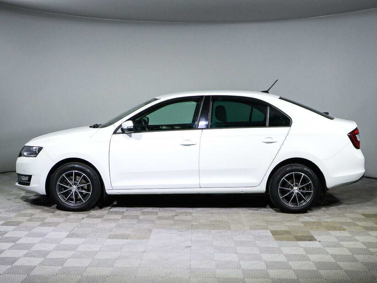 Купить Skoda Rapid с пробегом. Фото: #7