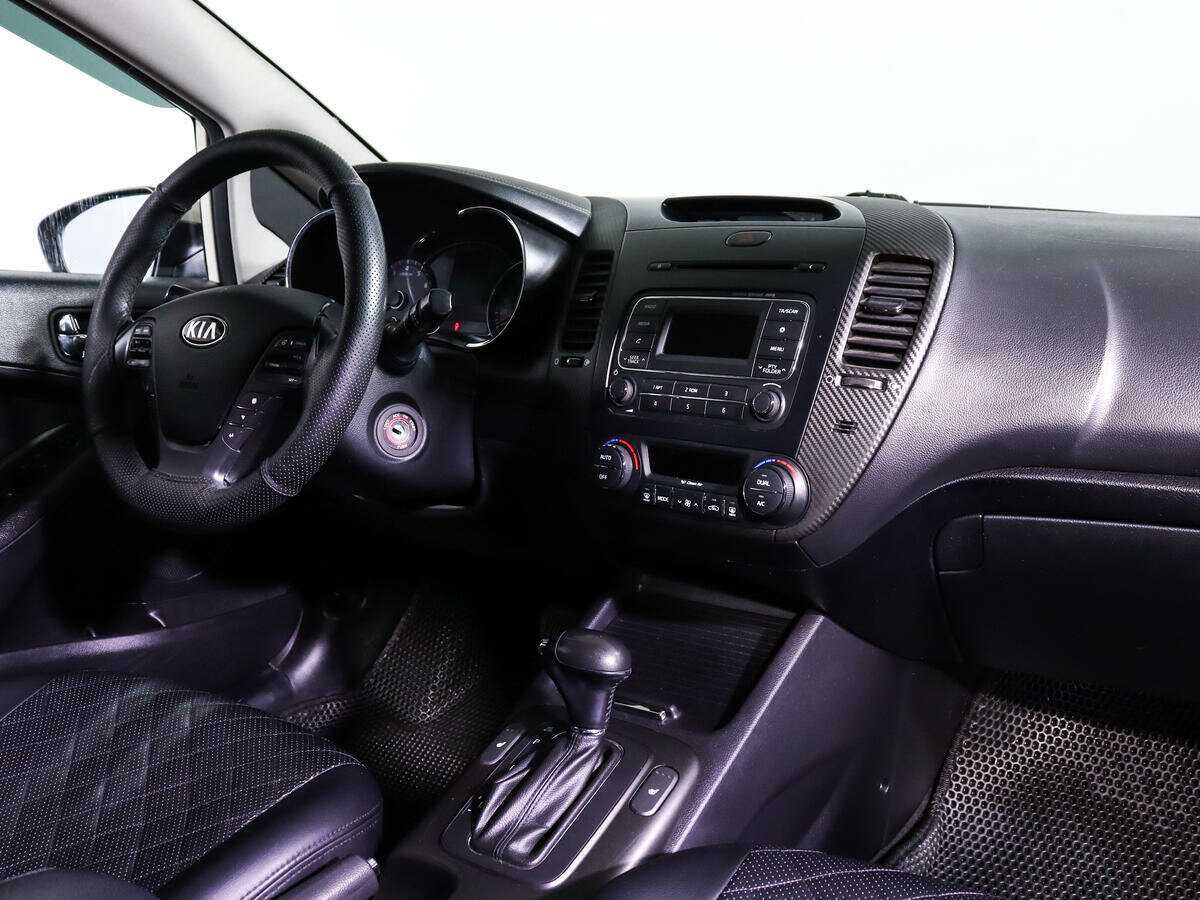 Купить Kia Cerato с пробегом. Фото: #8