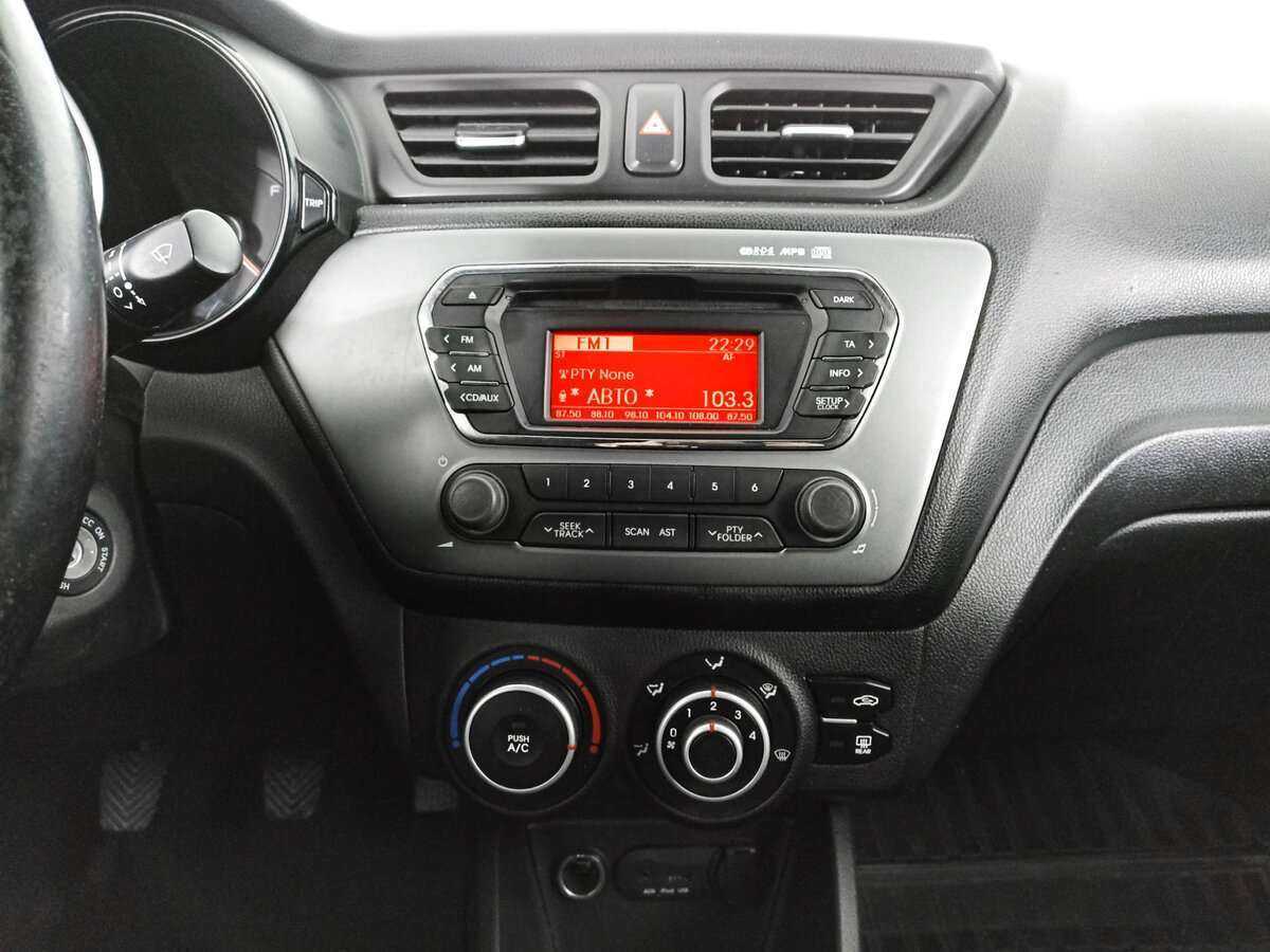 Купить Kia Rio с пробегом. Фото: #14
