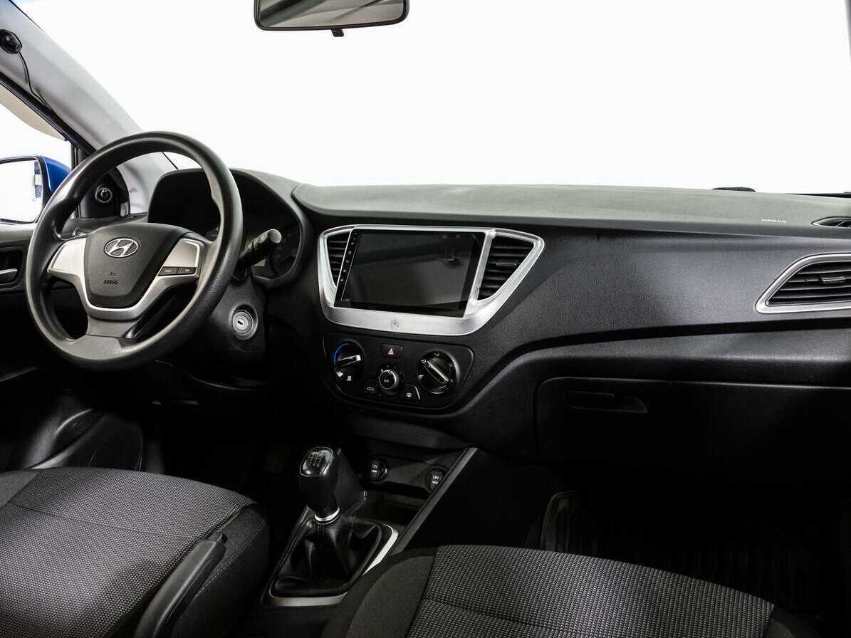 Купить Hyundai Solaris с пробегом. Фото: #8