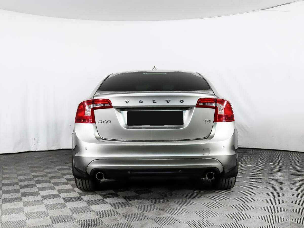 Купить Volvo S60 с пробегом. Фото: #5