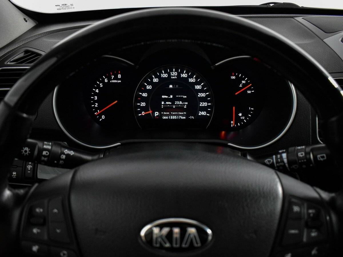 Купить Kia Sorento с пробегом. Фото: #21
