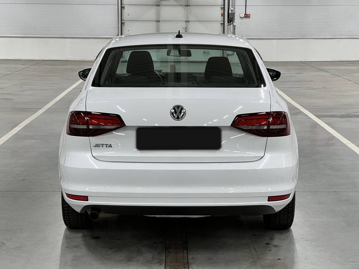 Купить Volkswagen Jetta с пробегом. Фото: #5