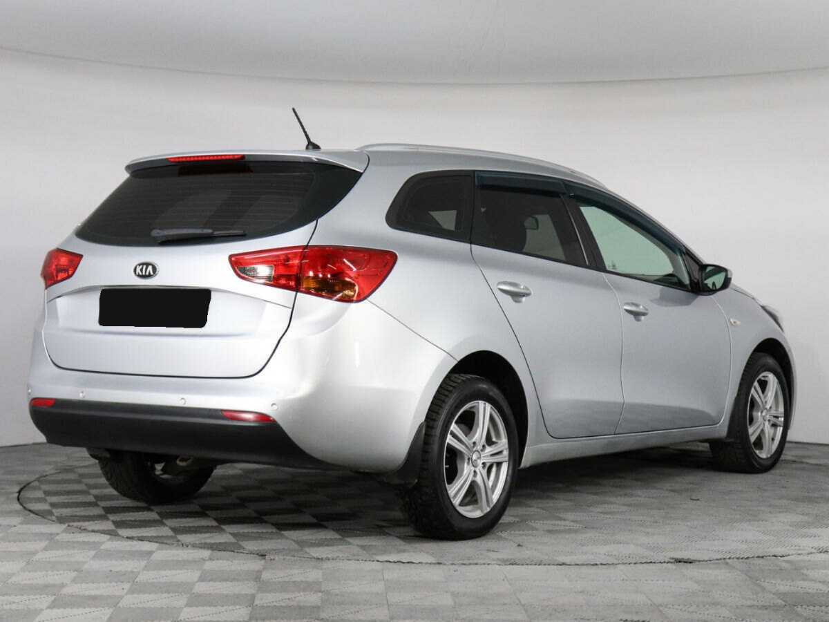 Купить Kia Ceed с пробегом. Фото: #4