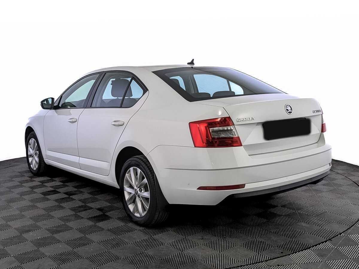 Купить Skoda Octavia с пробегом. Фото: #6
