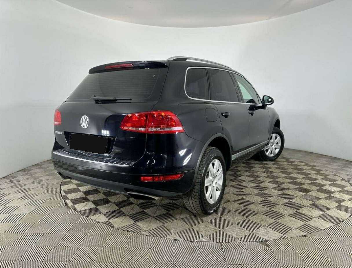 Купить Volkswagen Touareg с пробегом. Фото: #5