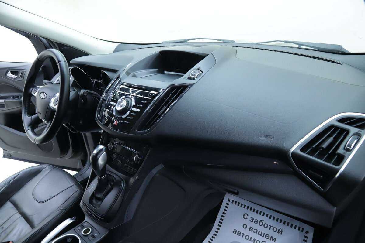 Купить Ford Kuga с пробегом. Фото: #15