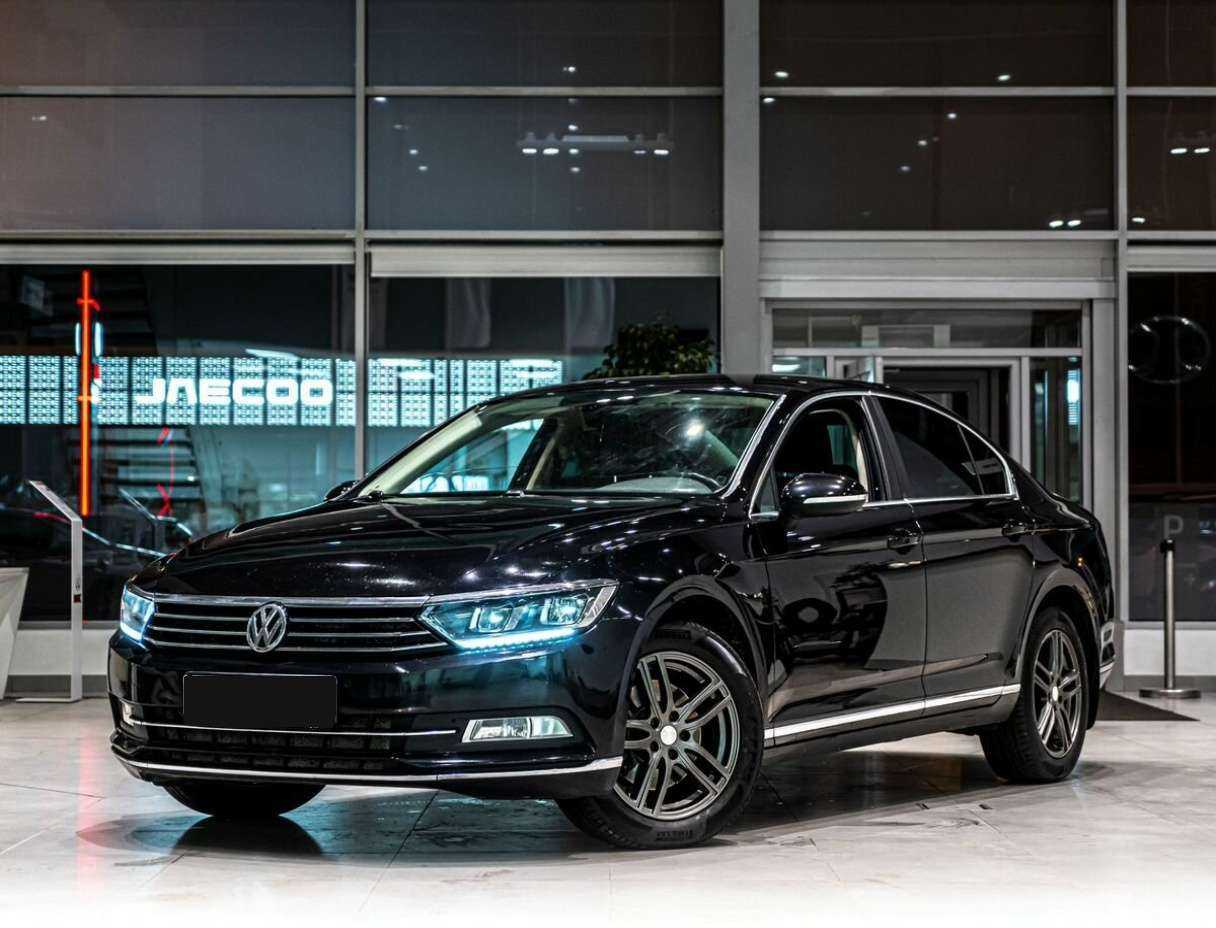 Купить Volkswagen Passat с пробегом. Фото: #0