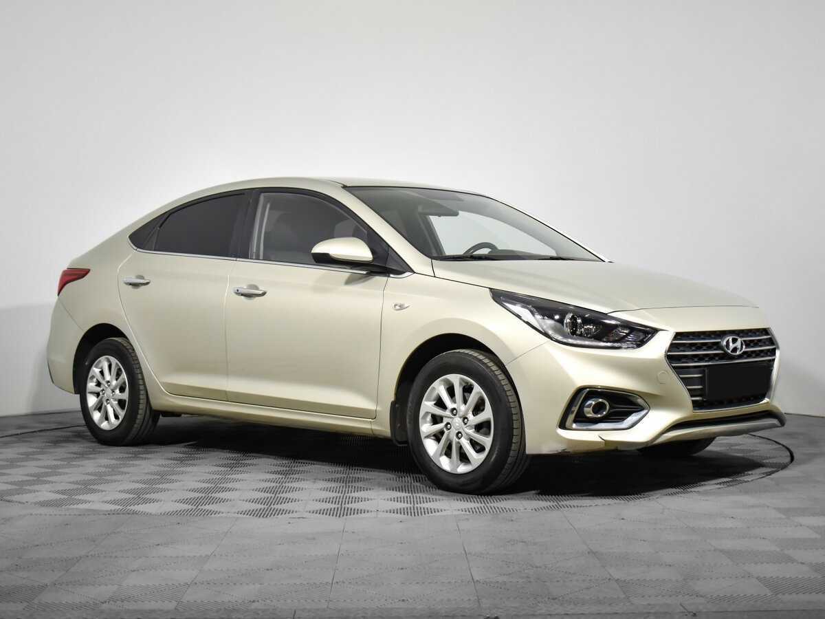 Купить Hyundai Solaris с пробегом. Фото: #2