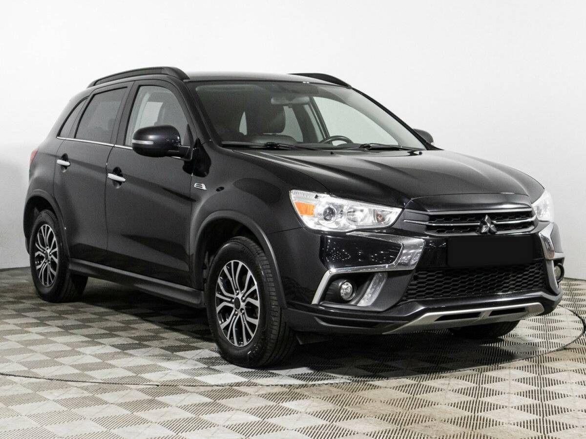 Купить Mitsubishi ASX с пробегом. Фото: #2