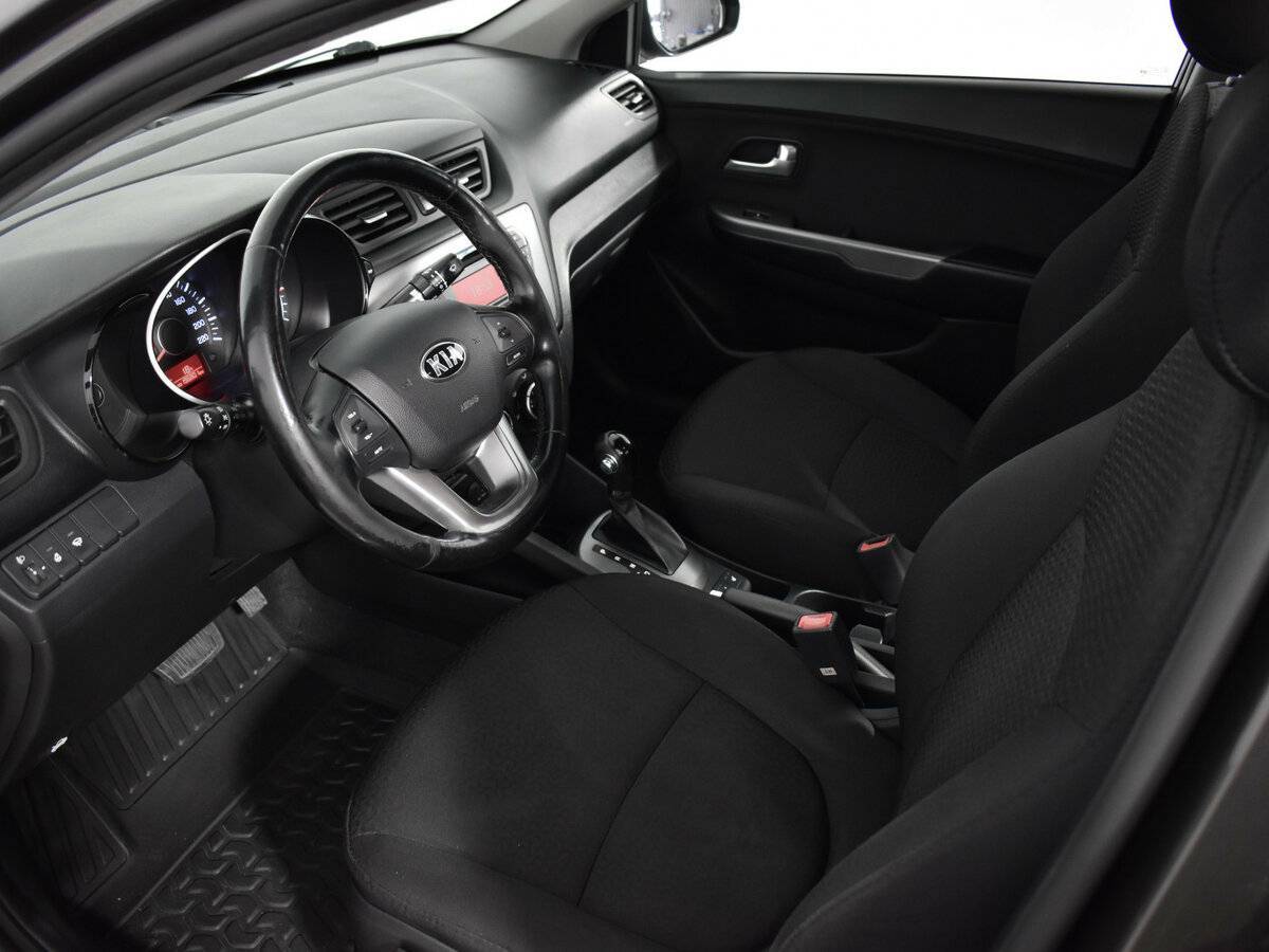 Купить Kia Rio с пробегом. Фото: #8