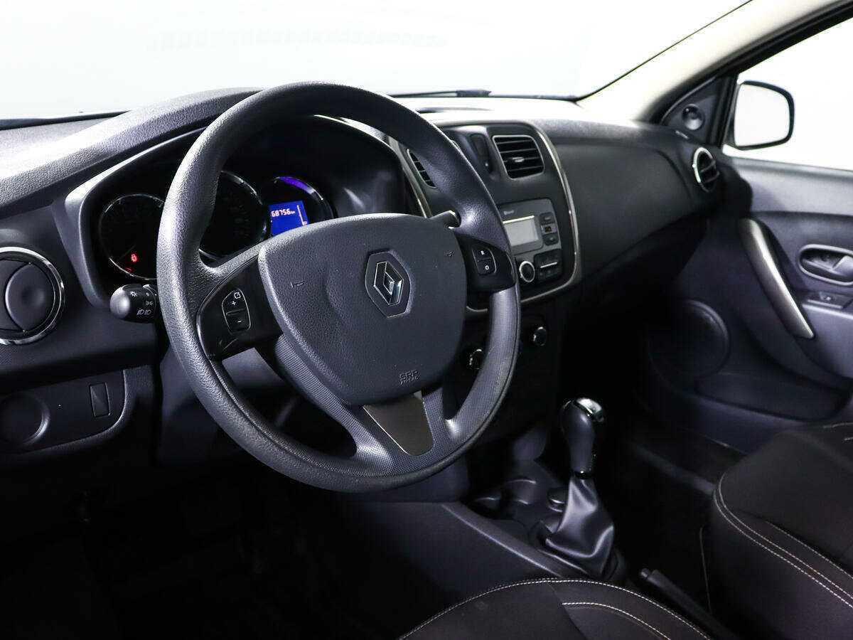 Купить Renault Logan с пробегом. Фото: #13