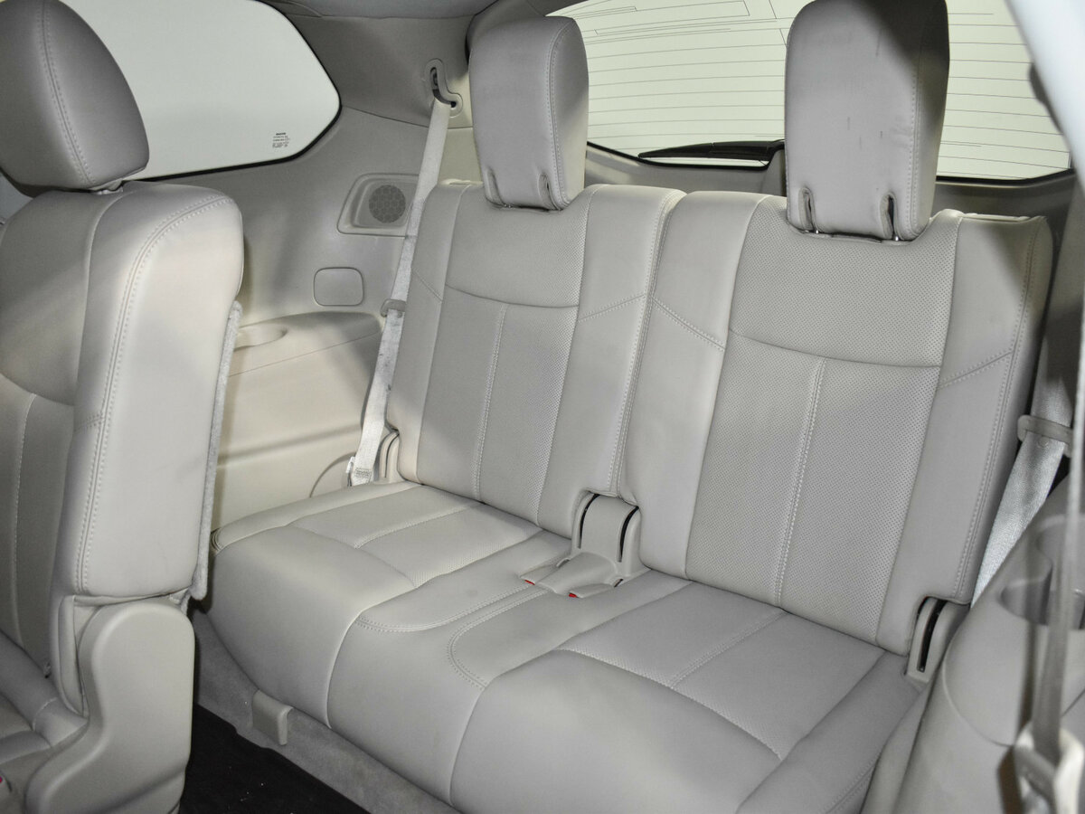 Купить Nissan Pathfinder с пробегом. Фото: #10